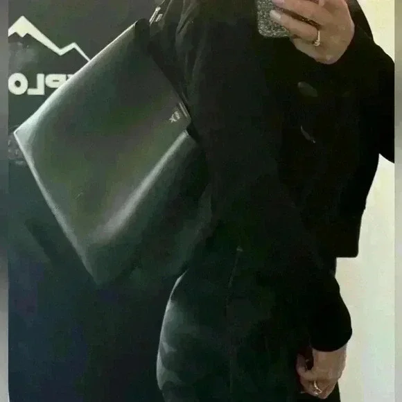 MCM Sarah Leather and Visetos Canvas Hobo/Crossbody - Picture 4 of 16